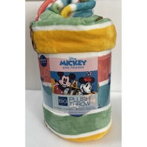 Disney Classic Mickey & Friends NEW Super Soft Oversized 5 Ft X 6 Ft Plush Throw